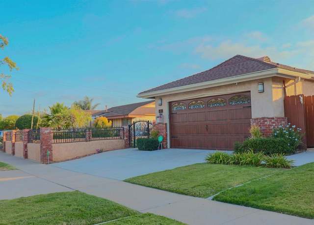Property at 4410 Charger Blvd, San Diego, CA 92117, 3 beds, 2 baths