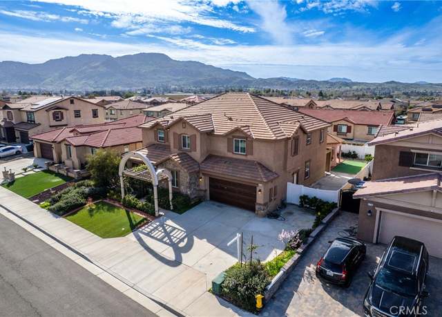 Property at 27773 Brodiaea Ave, Moreno Valley, CA 92555, 5 beds, 4.5 baths