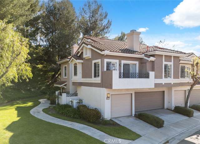 Property at 8072 E Brightstar Pl, Anaheim Hills, CA 92808, 2 beds, 2 baths
