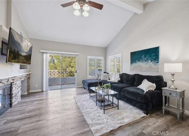 Property at 8072 E Brightstar Pl, Anaheim Hills, CA 92808, 2 beds, 2 baths