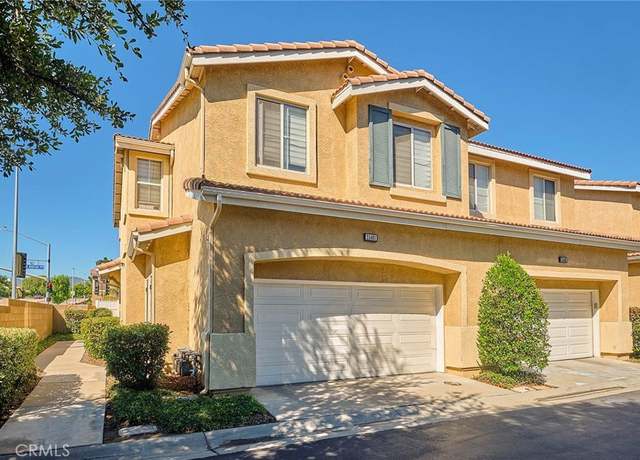 Property at 25401 Holly Beach Dr, Saugus, CA 91350, 4 beds, 2.5 baths