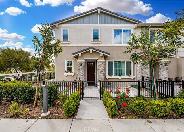 Property at 16502 Casa Grande Ave #235, Fontana, CA 92336, 3 beds, 2.5 baths