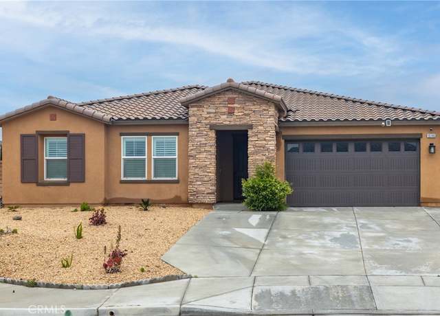 Property at 10746 Vista Ln, Moreno Valley, CA 92557, 5 beds, 2.5 baths