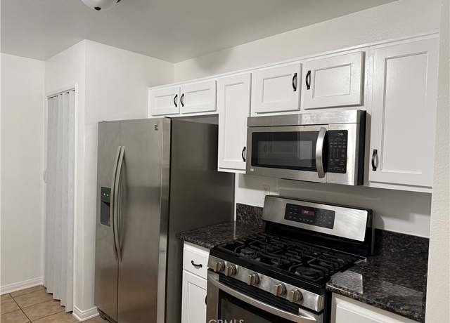 Property at 2319 Archwood Ln #122, Simi Valley, CA 93063, 2 beds, 2 baths