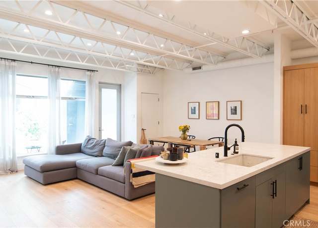 Property at 1250 N Harper Ave #403, Los Angeles, CA 90046, 2 beds, 2 baths