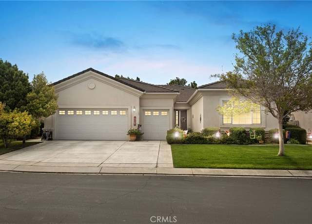 Property at 19384 Galloping Hill Rd, Apple Valley, CA 92308, 2 beds, 2.5 baths
