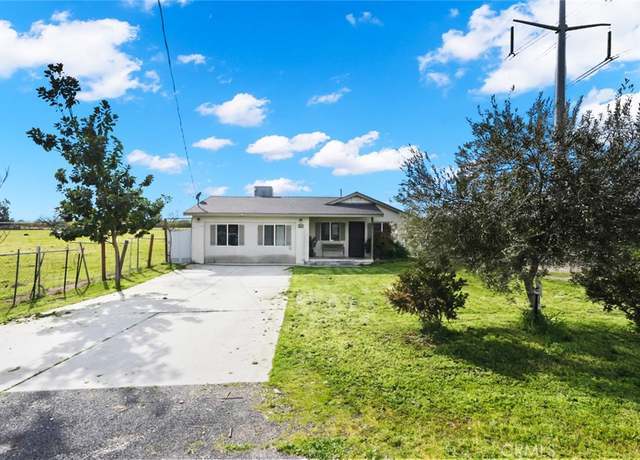 Property at 501 S Commons Rd, Turlock, CA 95380, 3 beds, 2 baths