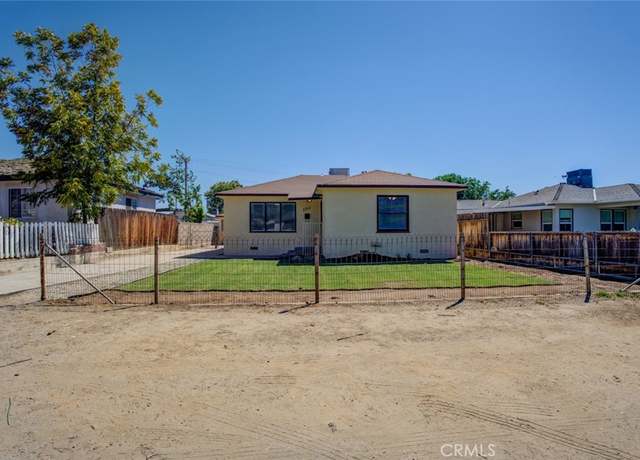 Property at 2212 Watson St, Bakersfield, CA 93308, 2 beds, 1 bath