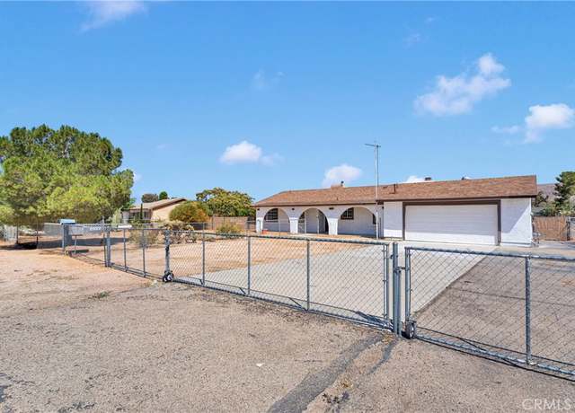 Property at 21229 Balsa St, Apple Valley, CA 92308, 3 beds, 2 baths