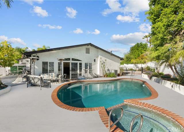 Property at 22041 Kinzie St, Chatsworth, CA 91311, 3 beds, 2 baths