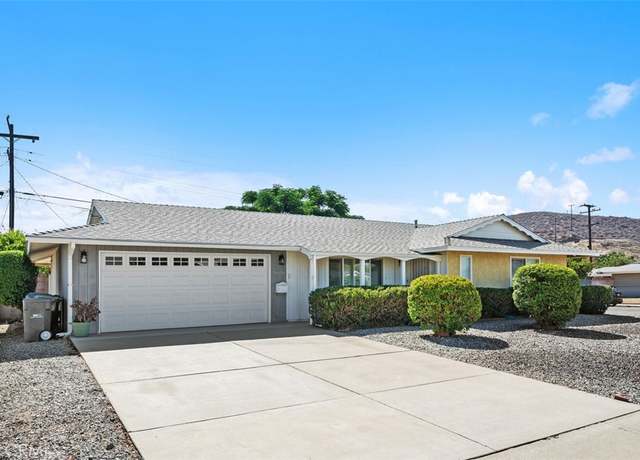 Property at 28656 Bradley Rd, Menifee, CA 92586, 2 beds, 2 baths