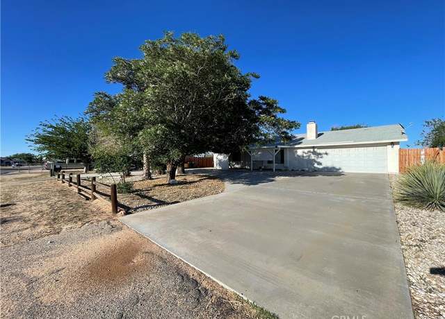 Property at 12787 Algonquin Rd, Apple Valley, CA 92308, 3 beds, 2 baths