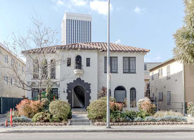 Property at 741 S Curson Ave, Los Angeles, CA 90036, 8 beds, 6 baths