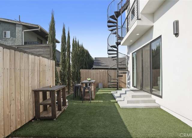 Property at 1916 W Court St, Los Angeles, CA 90026, 3 beds, 2.5 baths