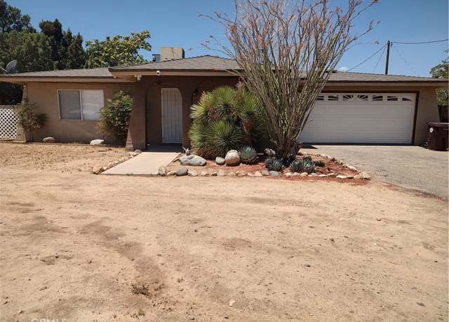 Property at 7870 Hopi Trl, Yucca Valley, CA 92284, 2 beds, 1 bath