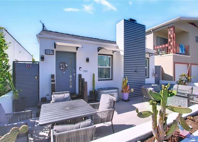 Property at 207 Santa Ana Ave, Long Beach, CA 90803, 2 beds, 2 baths