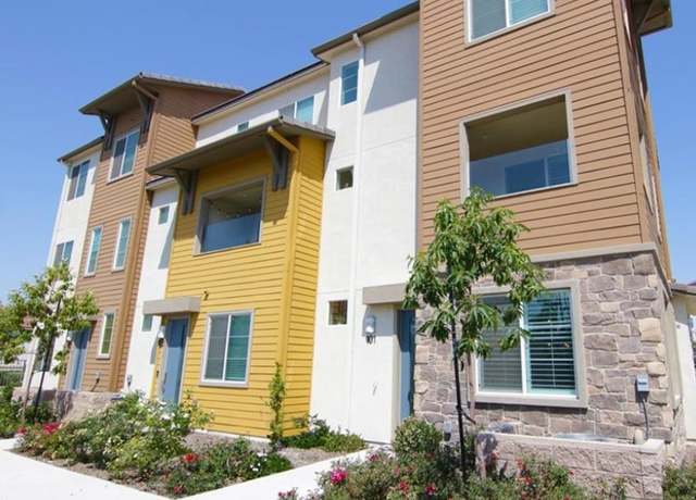 Property at 1038 Savi Dr #101, Corona, CA 92878, 3 beds, 3 baths
