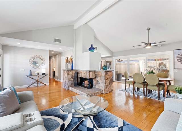 Property at 22772 Islamare Ln, Lake Forest, CA 92630, 2 beds, 2 baths