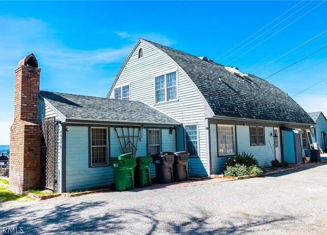 Property at 44370 Mayberry Ave, Hemet, CA 92544, 4 beds, 2.5 baths