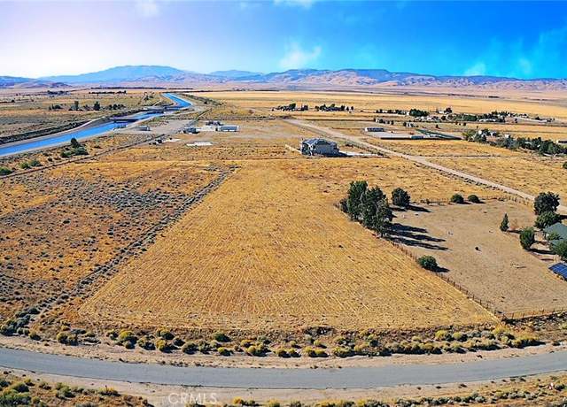 Property at 255 W Elise Vic Avenue C-2 W, Fairmont, CA 93536