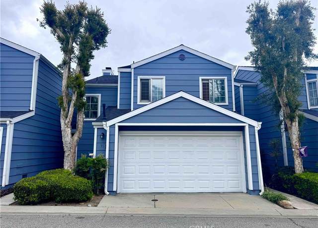Property at 14152 Foothill Blvd #35, Sylmar, CA 91342, 3 beds, 3 baths