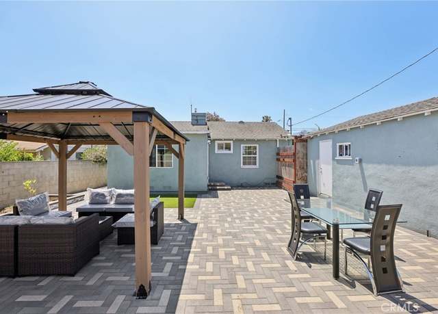 Property at 6039 W 86th Pl, Los Angeles, CA 90045, 4 beds, 2 baths
