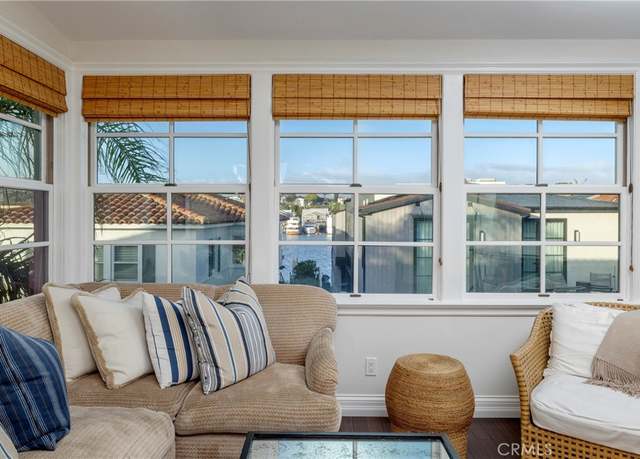 Property at 111 Via Lido Nord Unit B, Newport Beach, CA 92663, 2 beds, 2 baths
