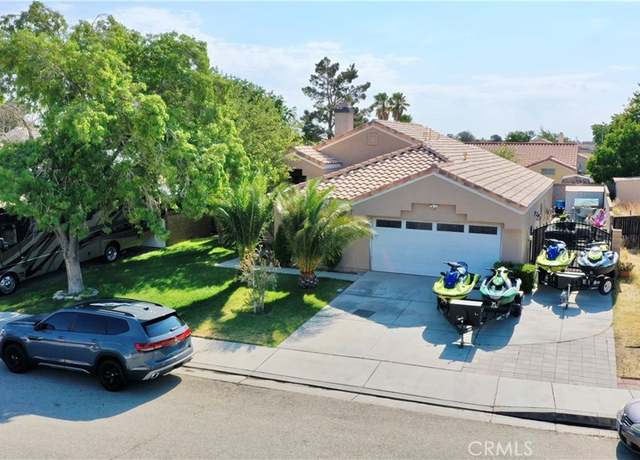 Property at 36726 Sulphur Springs Rd, Palmdale, CA 93552, 5 beds, 2 baths