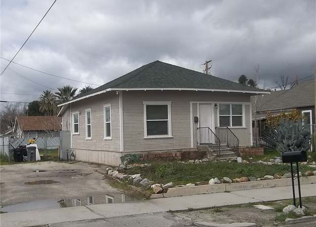 Property at 227 S Juanita St, Hemet, CA 92543, 2 beds, 1 bath