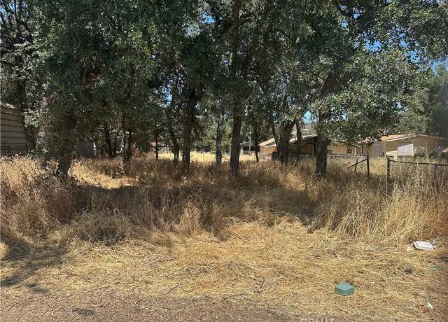 Property at 16162 19th Ave, Clearlake, CA 95422