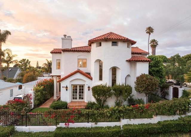 Property at 654 Bonair Pl, La Jolla, CA 92037, 5 beds, 4 baths