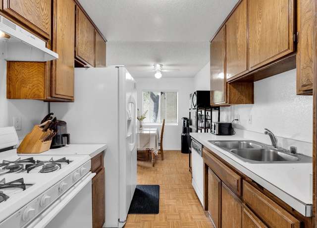 Property at 7439 Woodman Ave #48, Van Nuys, CA 91405, 2 beds, 1 bath