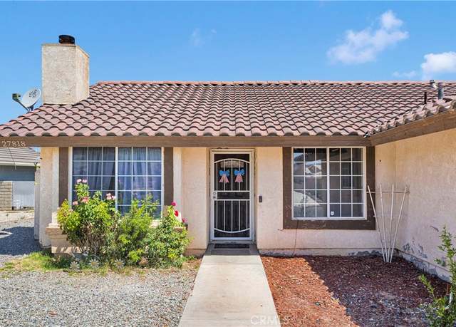 Property at 27818 Hummingbird Ln, Helendale, CA 92342, 3 beds, 2 baths
