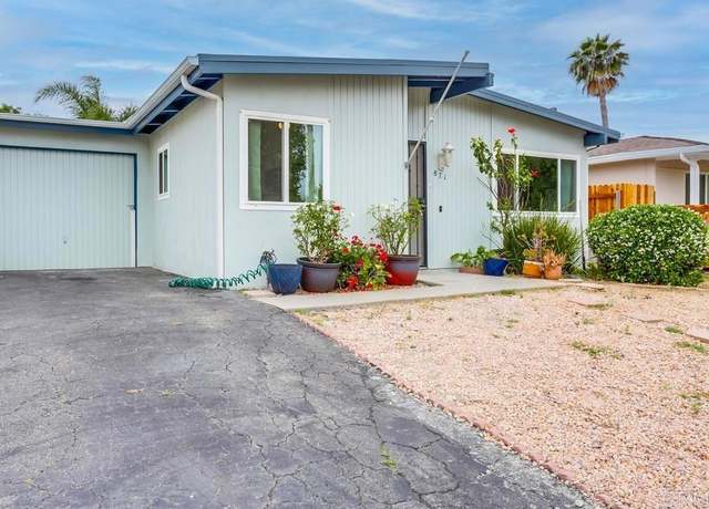 Property at 871 Arcadia Ave, Vista, CA 92084, 2 beds, 1 bath