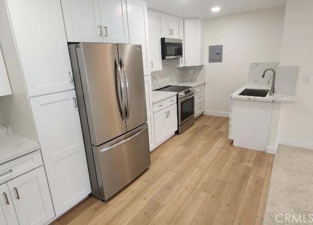 Property at 2511 W Sunflower Ave Unit P6, Santa Ana, CA 92704, 2 beds, 2 baths