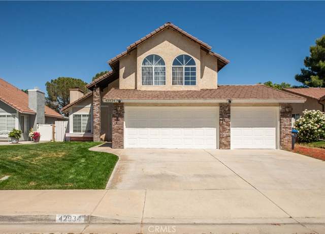 Property at 42934 Fenner Ave, Lancaster, CA 93536, 3 beds, 2.5 baths