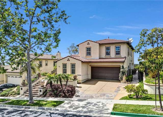 Property at 2877 Muir Trail Dr, Fullerton, CA 92833, 6 beds, 3.5 baths