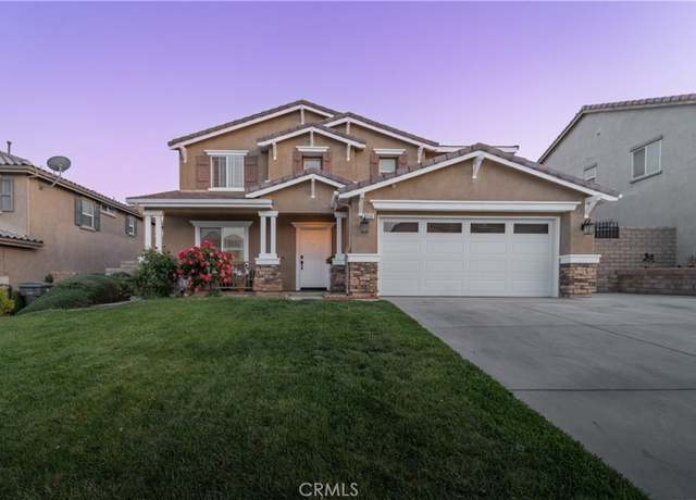 Property at 2936 Tumbleweed Dr, Palmdale, CA 93550, 4 beds, 2.5 baths