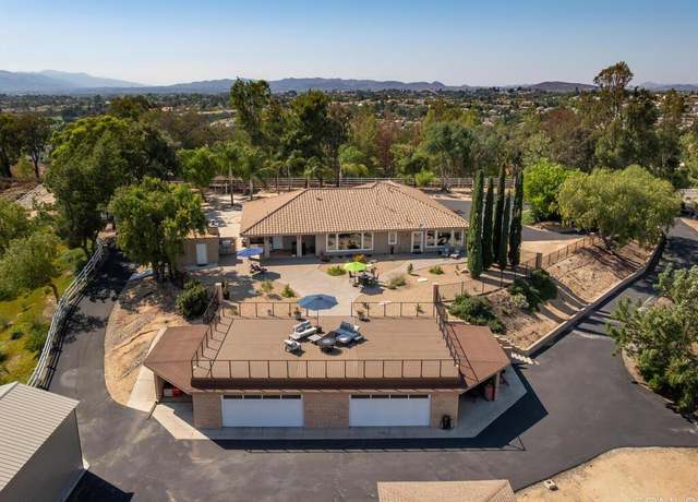 Property at 31755 Rancho Vista Rd, Temecula, CA 92592, 4 beds, 4 baths