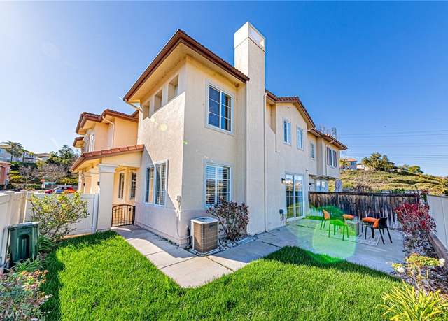 Property at 28054 Gladiolus Pl #115, Valencia, CA 91354, 3 beds, 3 baths