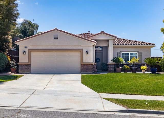 Property at 34655 Creekwood Ct, Yucaipa, CA 92399, 4 beds, 2.5 baths