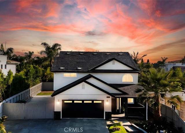 Property at 2262 Orchard Dr, Newport Beach, CA 92660, 4 beds, 3.5 baths
