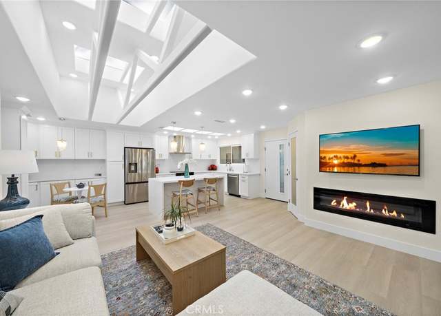 Property at 663 Via Los Altos Unit Q, Laguna Woods, CA 92637, 2 beds, 2 baths