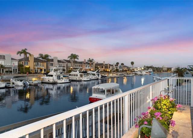 Property at 354 Salta Verde Pt, Long Beach, CA 90803, 4 beds, 4 baths