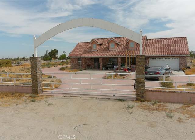Property at 11641 E Avenue S12, Littlerock, CA 93543, 3 beds, 2 baths