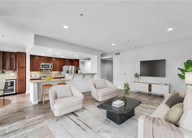 Property at 300 E 4th St #204, Long Beach, CA 90802, 3 beds, 2 baths