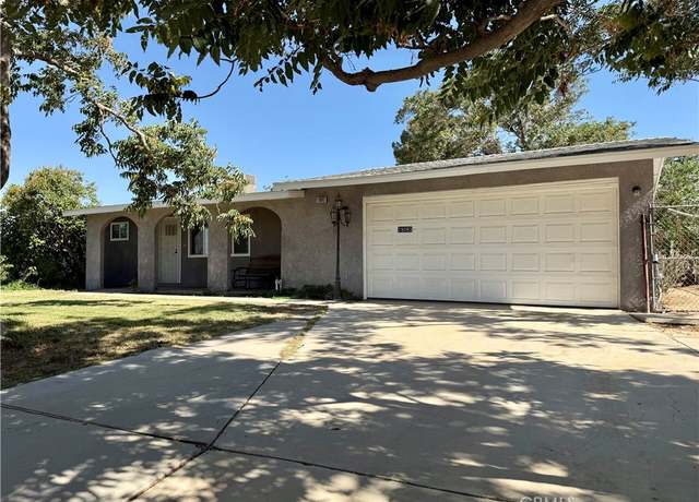 Property at 18083 Deodar St, Hesperia, CA 92345, 3 beds, 2 baths
