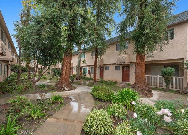 Property at 17061 Roscoe Blvd #6, Northridge, CA 91325, 2 beds, 1.5 baths