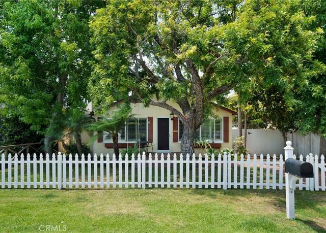 Property at 275 Flower St, Costa Mesa, CA 92627, 3 beds, 2.5 baths