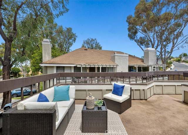 Property at 22206 Rim Pointe Unit 7G, Lake Forest, CA 92630, 2 beds, 1 bath